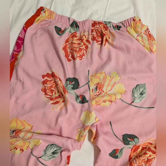 Victoria's Secret After Hours Pajama Set Lightweight Pants & Racerback Tank Top - Picture 9 of 12